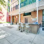 **New Radiant Stay In The Thrust Of Otr* W/Parking